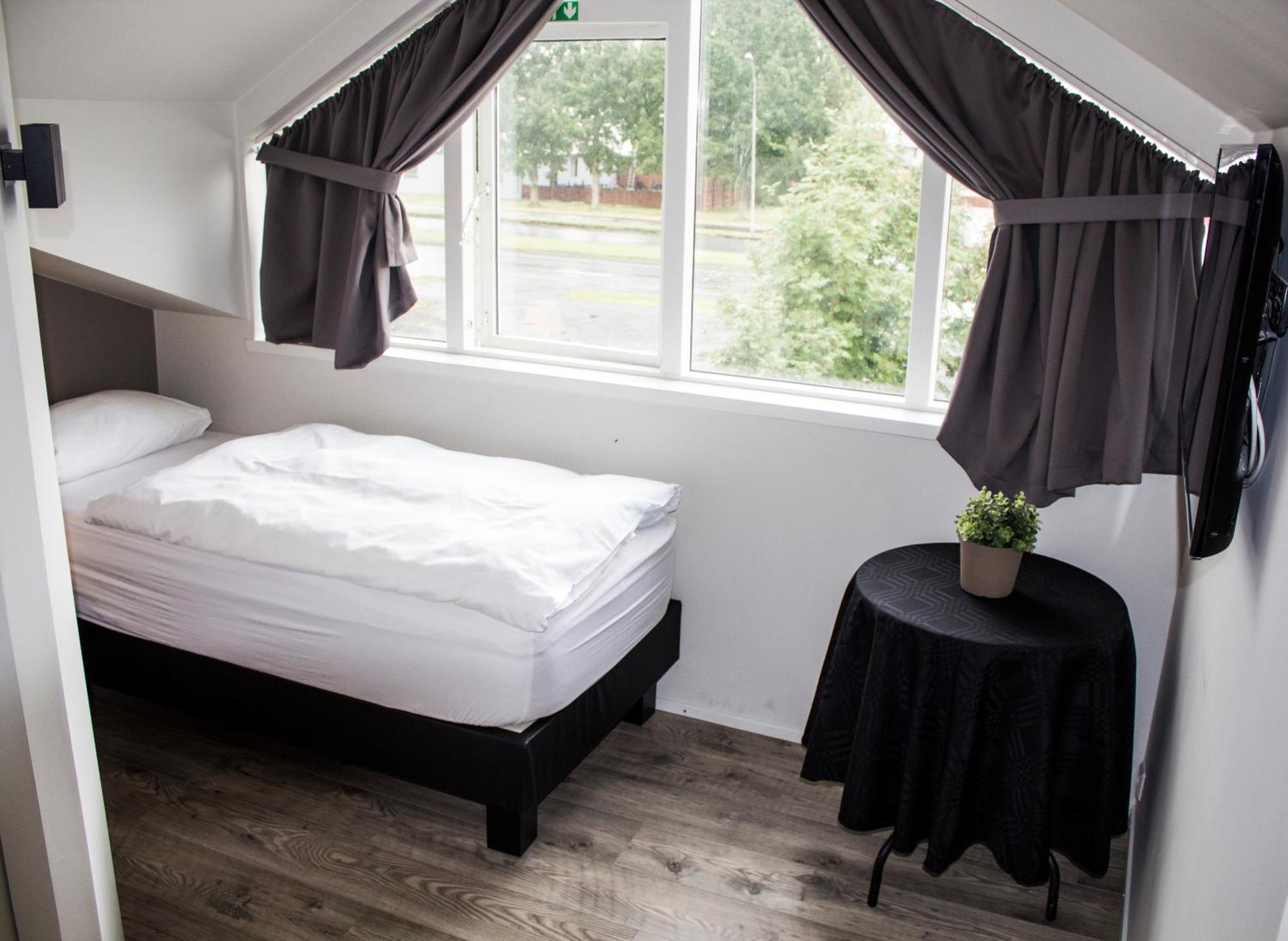 Lava Apartments & Rooms آكيورِيْري المظهر الخارجي الصورة
