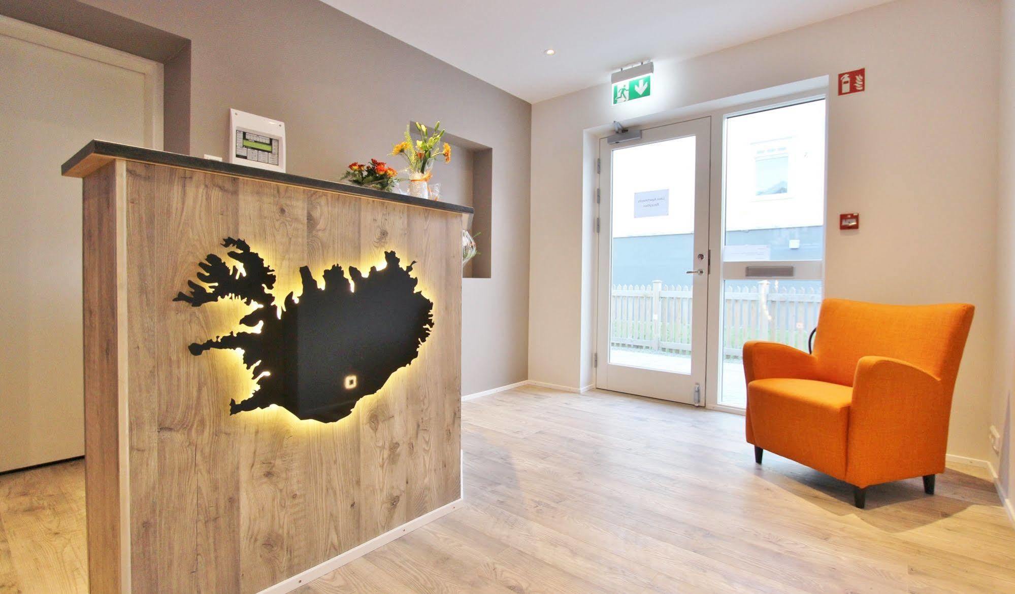 Lava Apartments & Rooms آكيورِيْري المظهر الخارجي الصورة