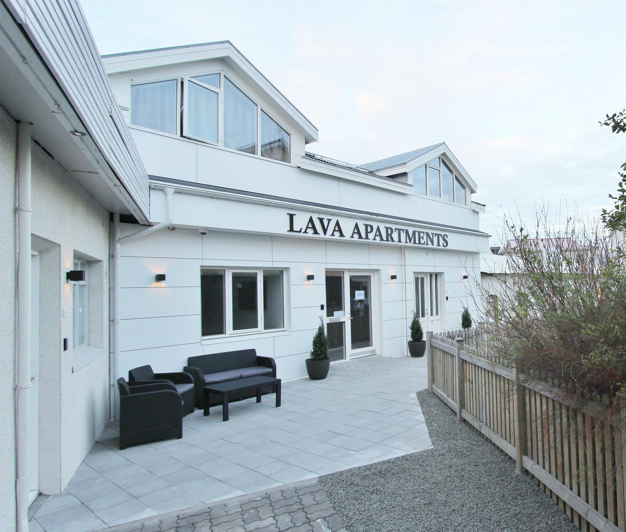 Lava Apartments & Rooms آكيورِيْري المظهر الخارجي الصورة